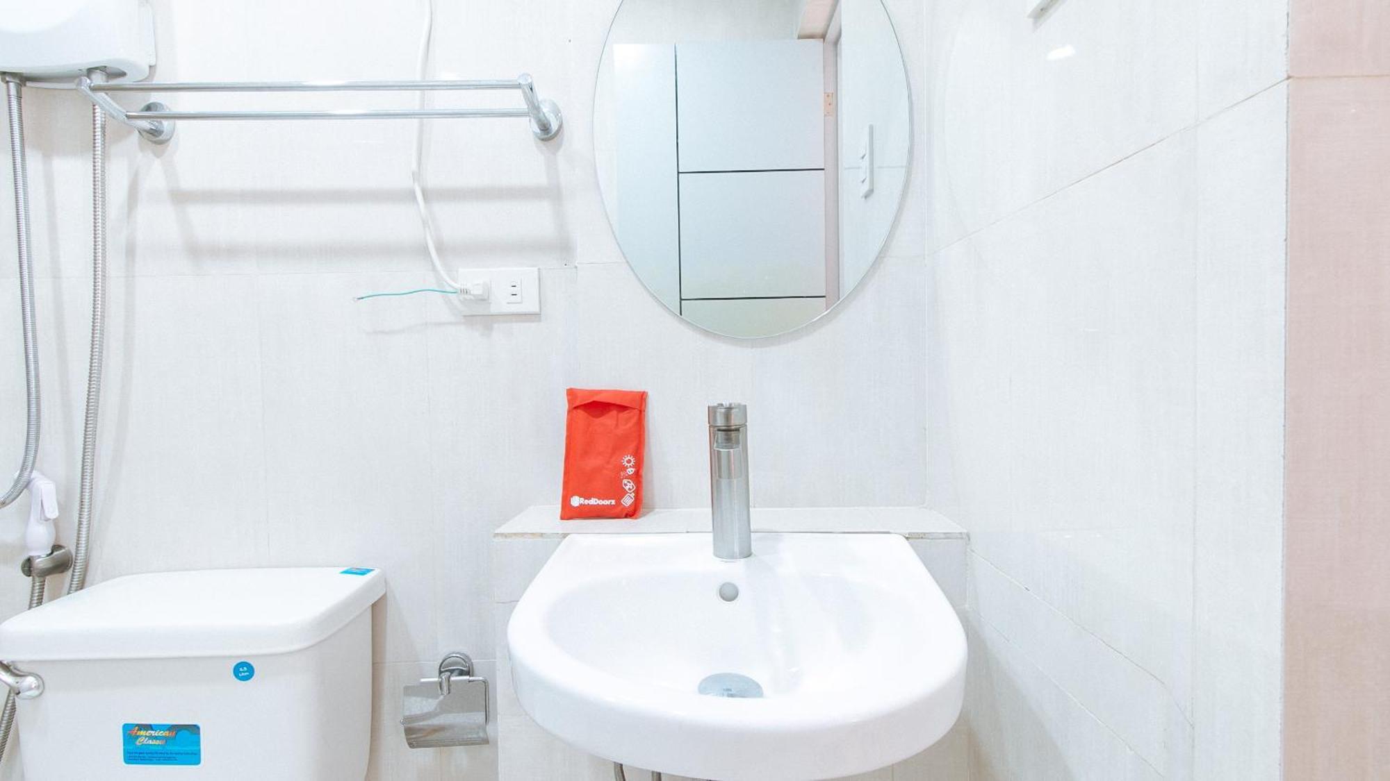 Reddoorz Near Naia Terminal 1 Otel Paranaque City Dış mekan fotoğraf