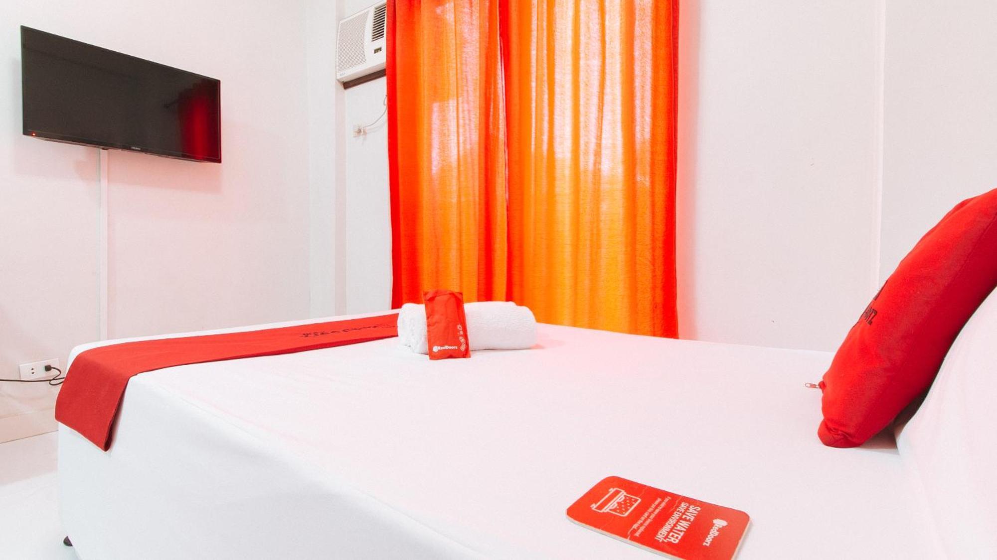 Reddoorz Near Naia Terminal 1 Otel Paranaque City Dış mekan fotoğraf